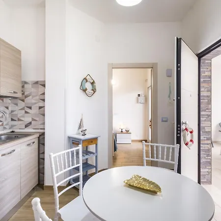 Apartment Azure Bay Luxury