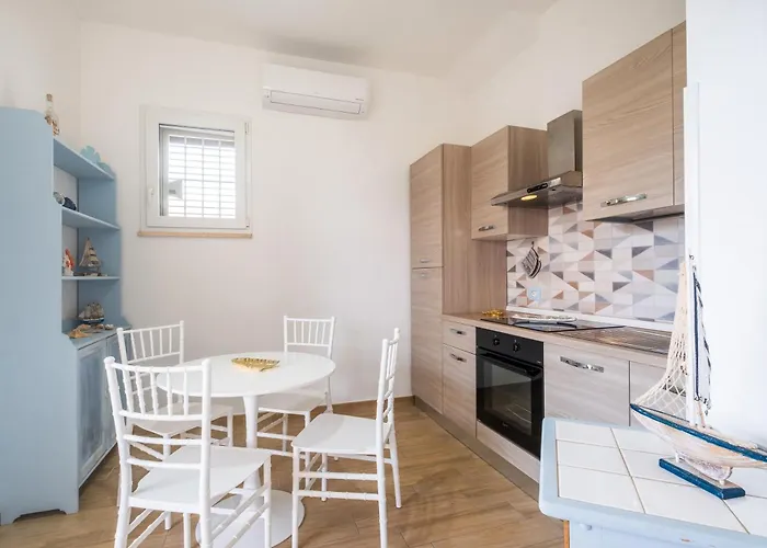 Azure Bay Luxury Apartmán